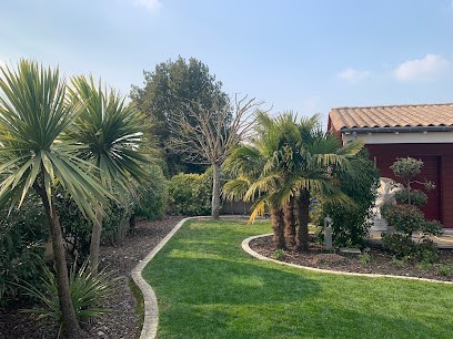 Les Jardins D Oriolles, Paysagiste à Touvérac