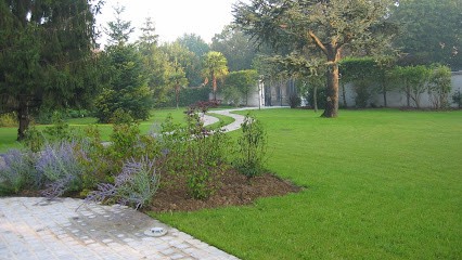 Agence Aménagement Espaces Verts AAEV, Paysagiste à Châtillon