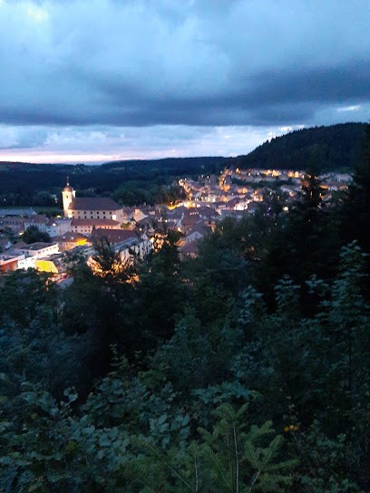 Bully Yves, Paysagiste à Chaux-Champagny