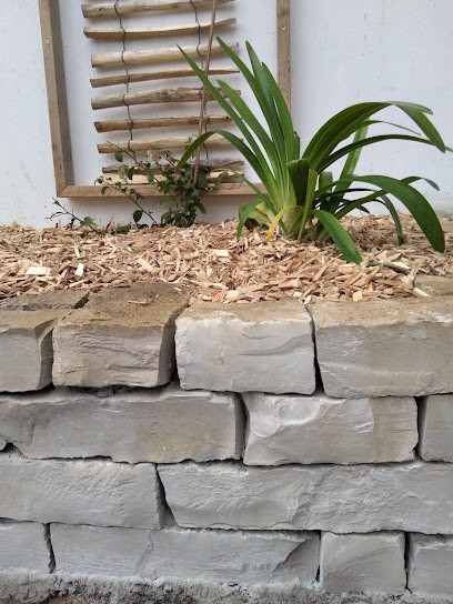 BENJAMIN BOURY ALCEA ROSEA PAYSAGISTE Saint GERVAIS 85, Paysagiste à Saint-Gervais