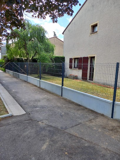 bati tout, Paysagiste à Rémilly