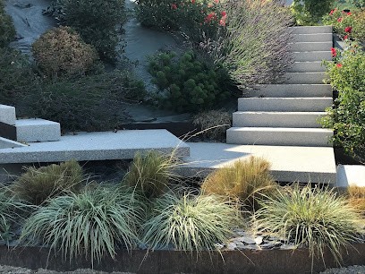 Lugh, Paysagiste à Perrigny