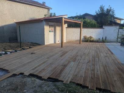 John's Paysage - Création Et Entretien De Jardin, Paysagiste à Villefontaine