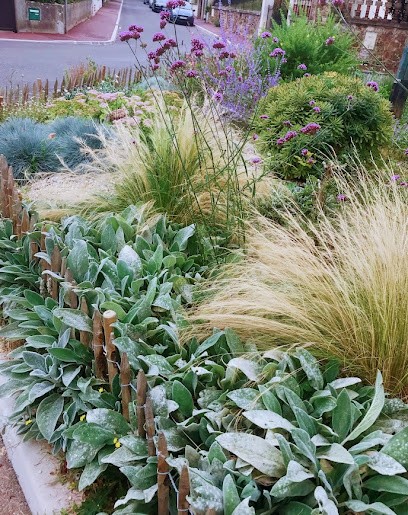 Grandeurs Natures - conception & aménagement de jardins, Paysagiste à Chaville