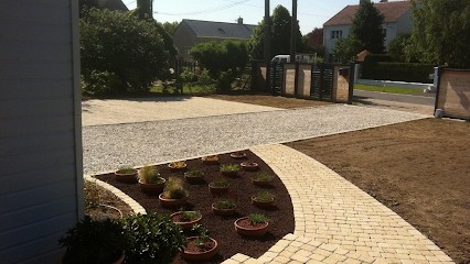 PARCS ET JARDINS BERONIE, Paysagiste à Tigy