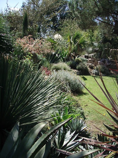 AZUR GARDENS, Paysagiste à Rioux