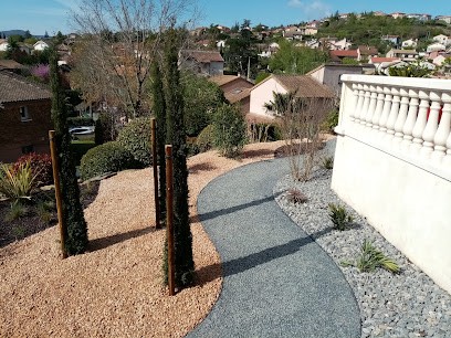 Paysage Piscine, Paysagiste à Saint-Georges-de-Luzençon