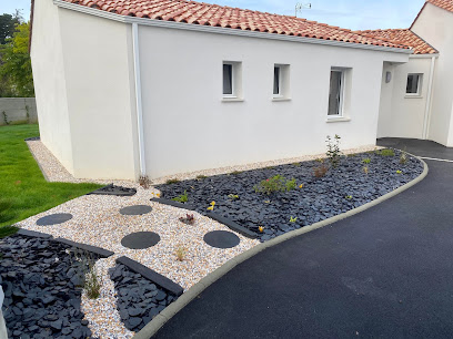 Gm Vos Jardins - Paysagiste, Création Et Entretien De Vos Aménagements Extérieurs (Pelouse, Massif, Clôture...), Paysagiste à Froidfond