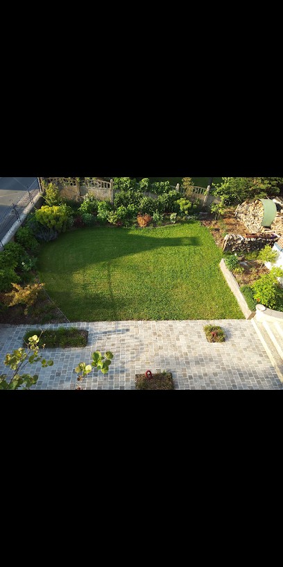 CREA CONCEPT PAYSAGE, Paysagiste à Mérignies